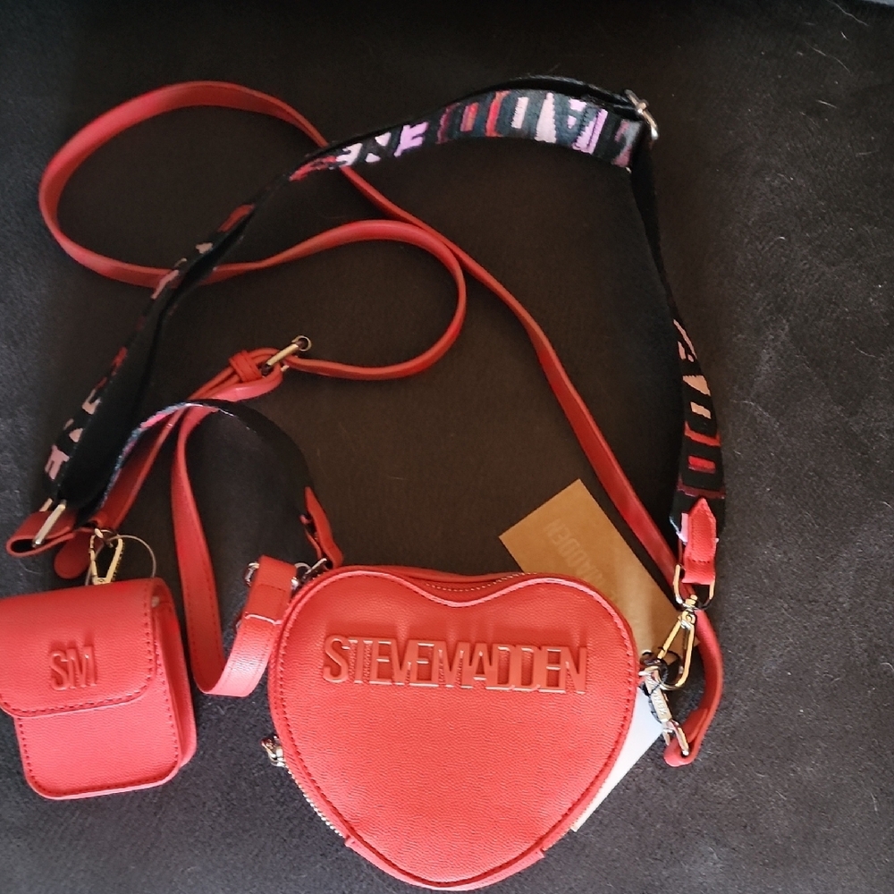Steve Madden Red Heart Crossbody Bag NWT